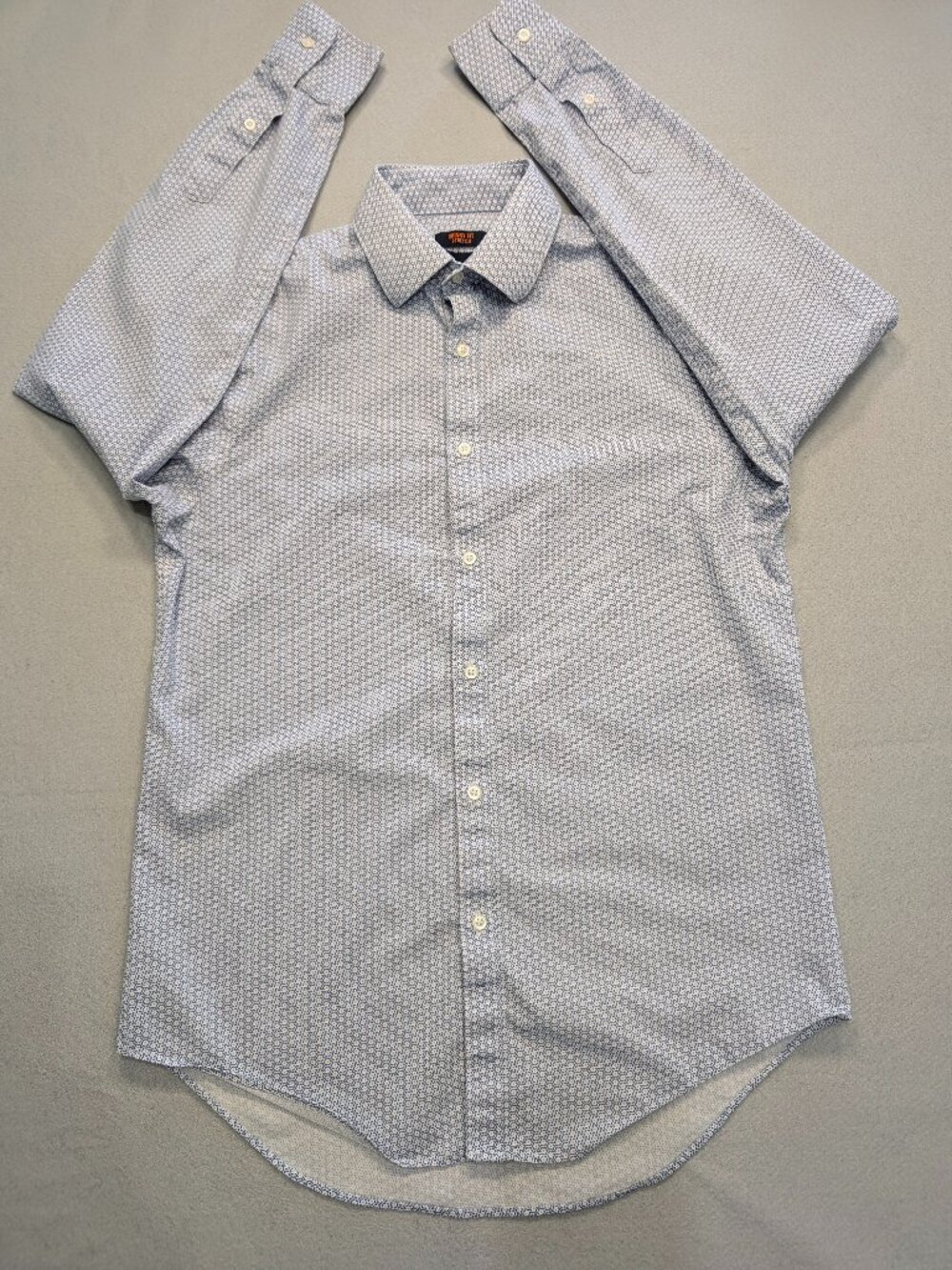 Egara Skinny Fit Stretch Geometric Dress Shirt – Men's Size 15